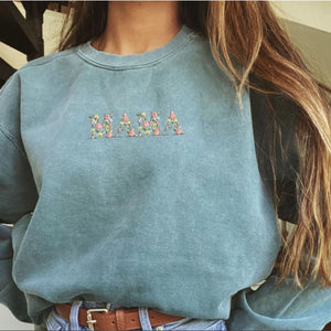 Comfort Colors Mama Embroidered Floral Sweatshirt, Personalized Floral Mama crewneck, Mother's Day Gift Ideas