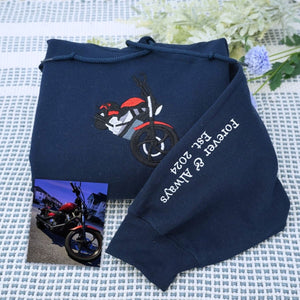 Custom embroidered sweatshirt showing a man's motorbike based on photo, ideal personalized gift for biker boyfriend