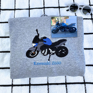 Custom embroidered sweatshirt showing a man's motorbike based on photo, ideal personalized gift for biker boyfriend