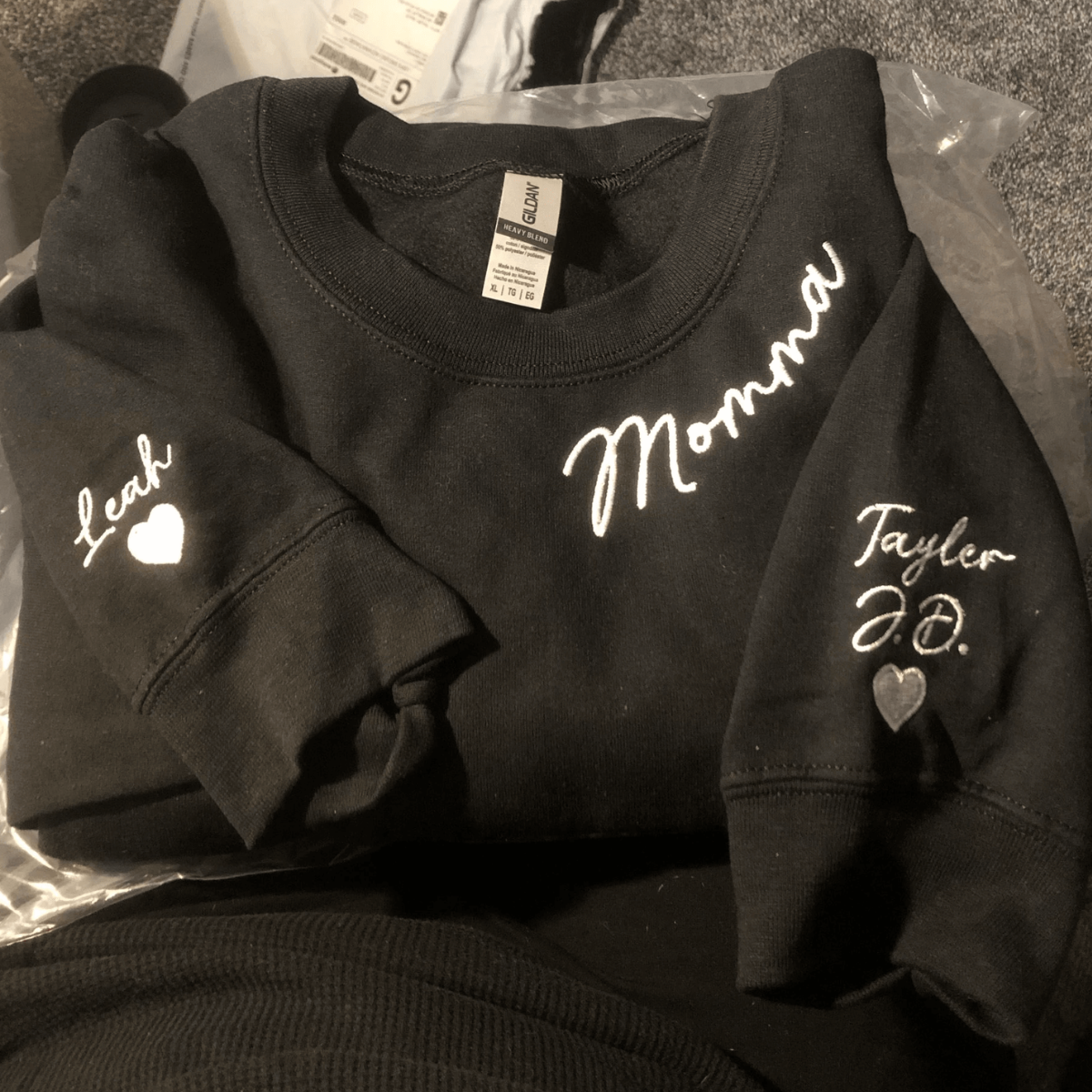 momma sweatshirt black