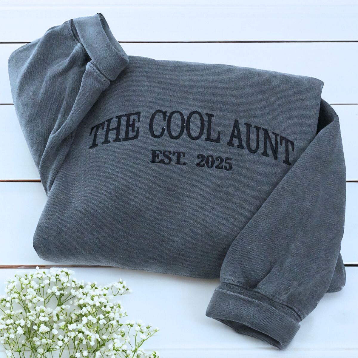Pepper The Cool Aunt Sweatshirt with EST. 2025' embroidery, a meaningful and cozy gift for Aunt