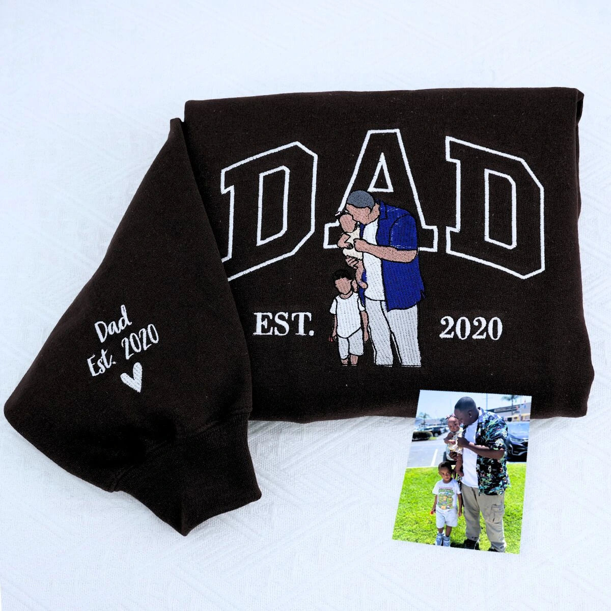 Custom Dad Est Shirt – Embroidered Portrait to Celebrate Fatherhood
