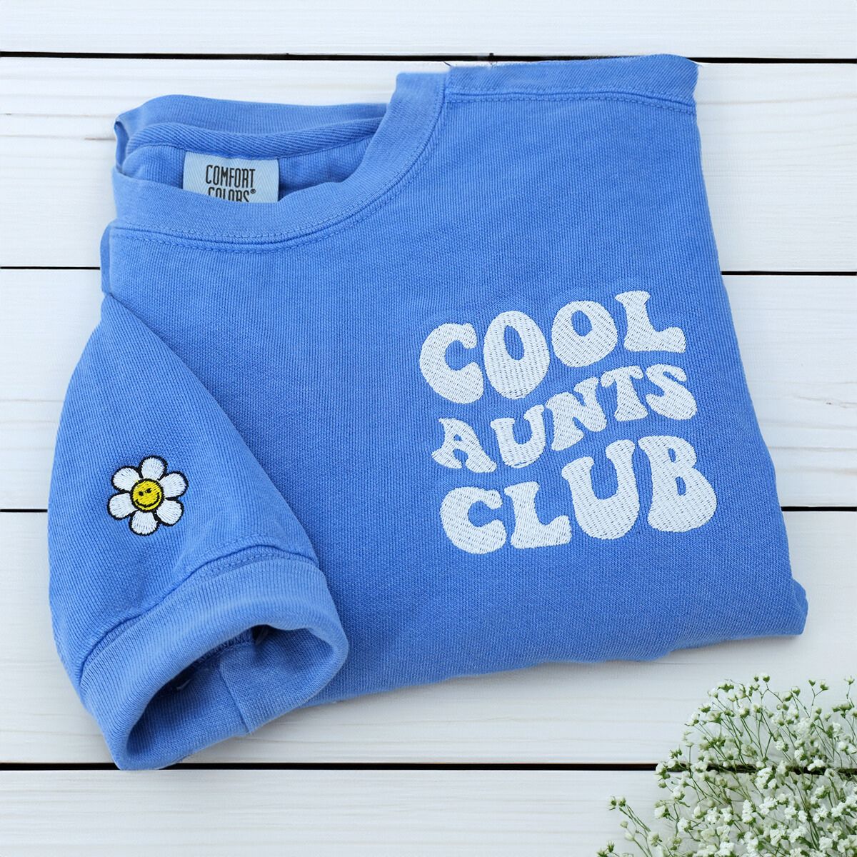 Cool Aunts Club Sweatshirt or T-Shir with Niece or Nephew Name on Sleeve, Custom Embroidered Gift for Aunt