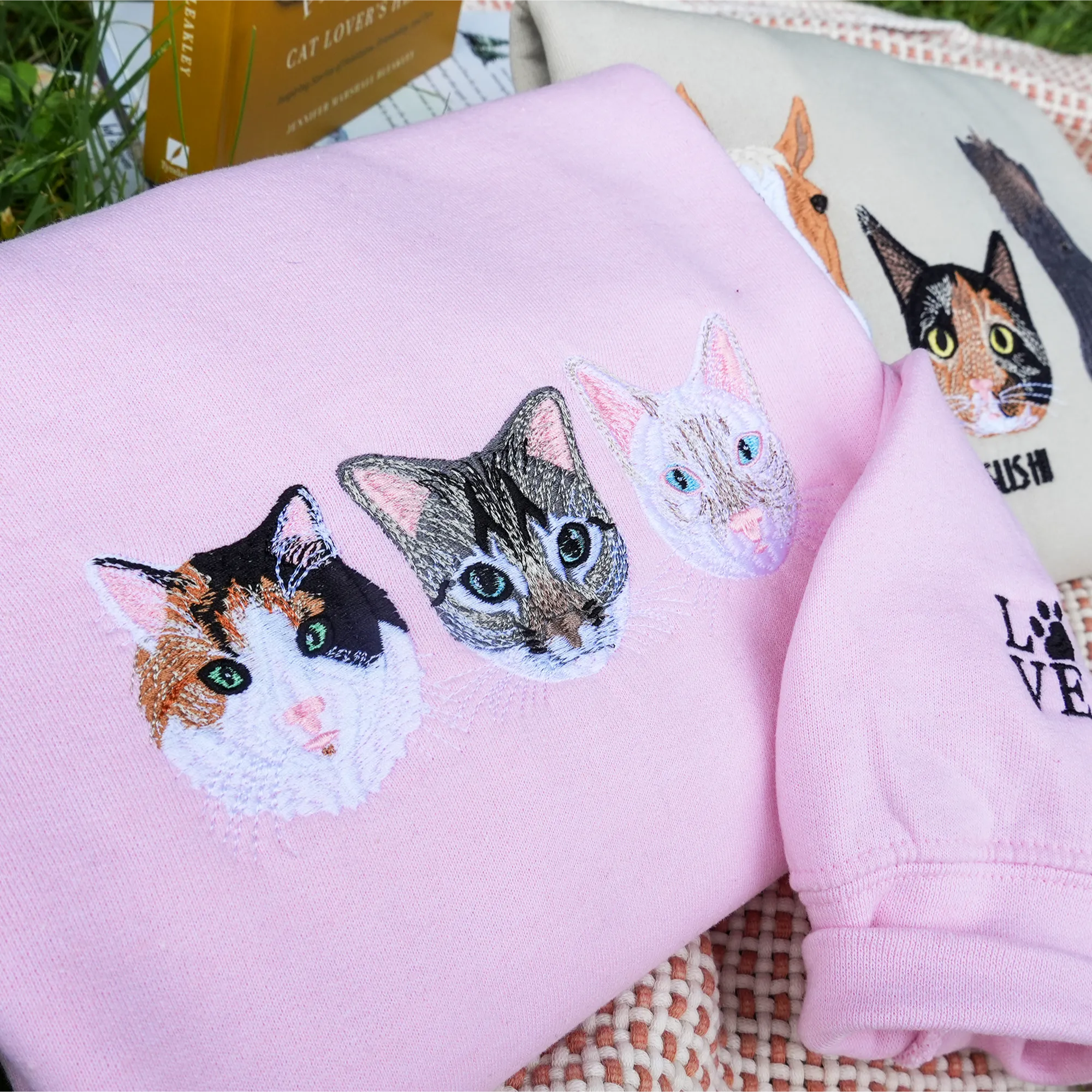 Father's Day Custom Embroidered Pet Portrait Hoodie or Sweatshirt – Pe