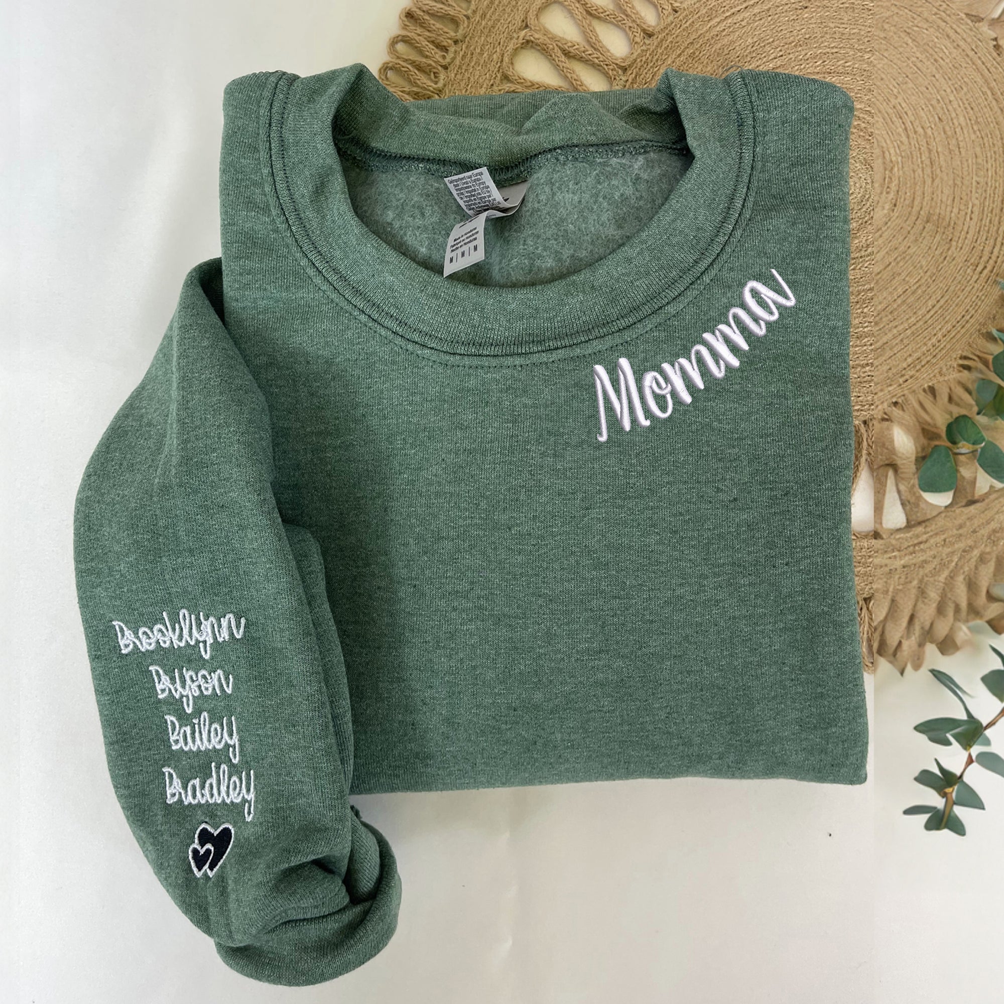 Custom Embroidered Momma Sweatshirt with Kid Names on Sleeve, Personalized Gift for Momma Sweatshirt or New Momma Hoodie