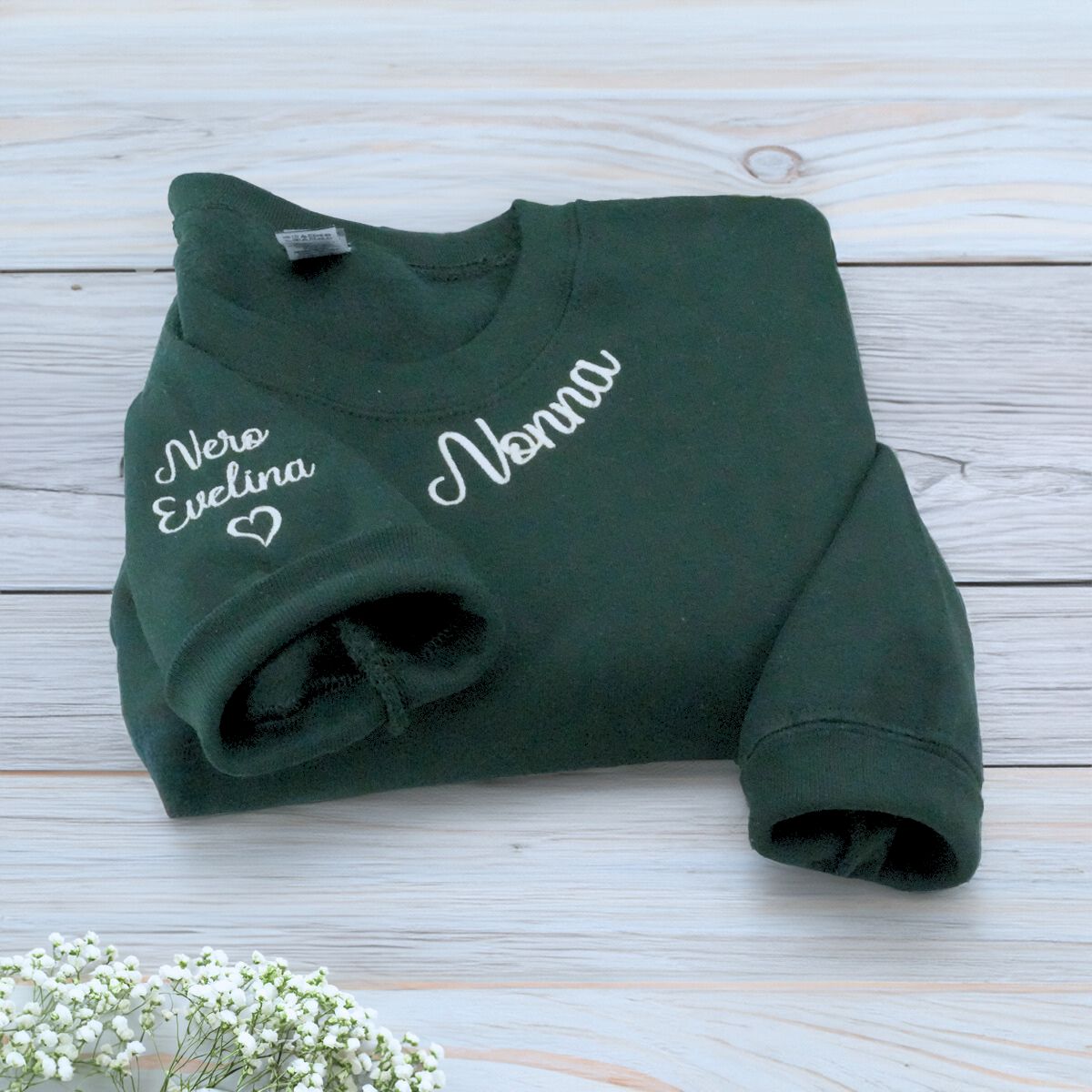 Forest Green Nonna Sweatshirt with Grandkids' Names on Sleeve, A Meaningful and cozy Gift for Nonna