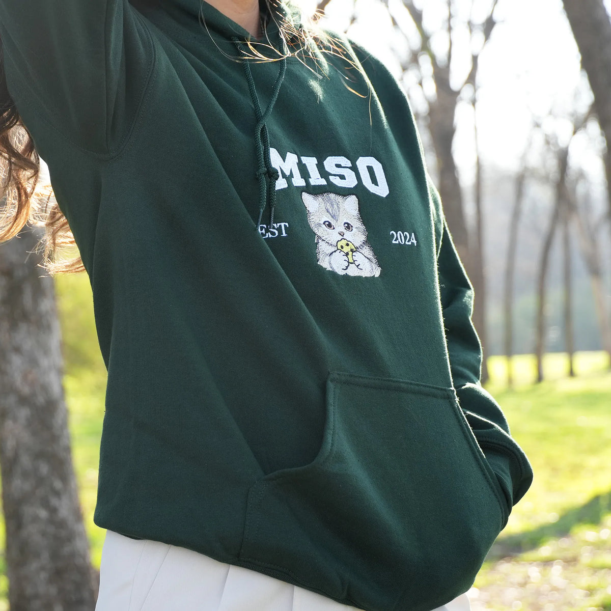 Father’s Day Custom Pet Photo & Name Embroidered Hoodie or Sweatshirt – Personalized Gift for Pet-Loving Dad and Grandpa