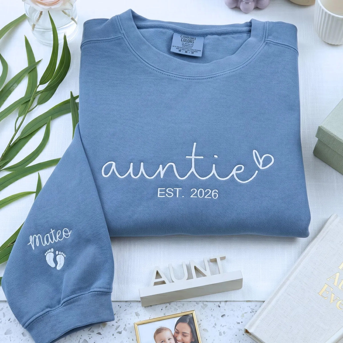 custom embroidered aunt sweatshirt with kids names on sleeve personalized gift for aunt