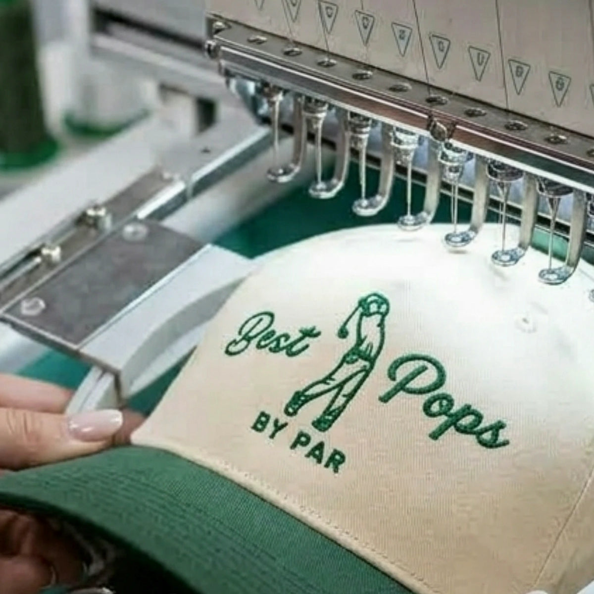 Best Pops By Par Snapback Hat - Embroidered Cap for Dad Grandpa Golf Gift