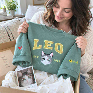 Custom Glitter Cat Portrait Sweatshirt, Embroidered Cat Name Varsity Applique Crewneck, Cat Mom Gift