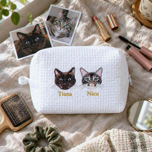 Custom Cat Makeup Bag, Embroidered Pet Portrait from Photo Makeup Bag, Cat Mom Bag, Bridesmaid Gift