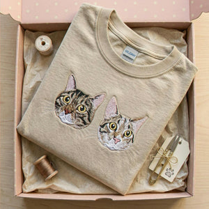 Custom Cat Portrait Shirt - Personalized Photo T-Shirt for Women - Embroidered Birthday Gift for Mama, Grandma Tee