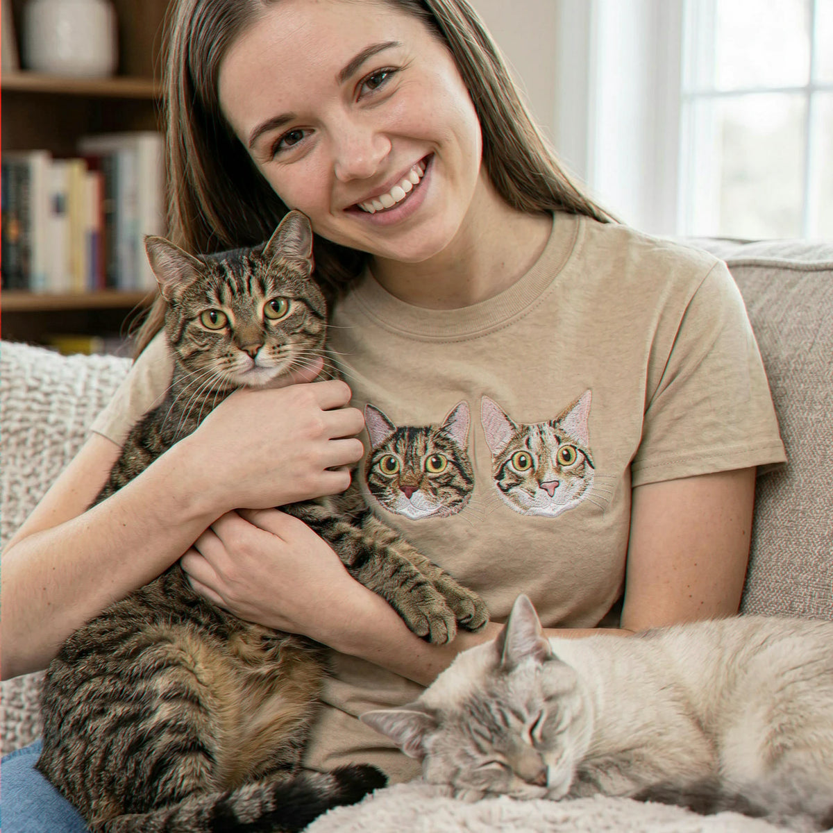 Custom Cat Portrait Shirt - Personalized Photo T-Shirt for Women - Embroidered Birthday Gift for Mama, Grandma Tee