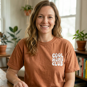 Personalized Gift for New Dad Mom with Cool Moms Dads Sweatshirt or T-Shirt