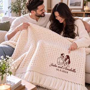 Custom Boyfriend and Girlfriend Blanket, Embroidered Line Art Portrait Quilt, Cotton Anniversary Gifts for Her
