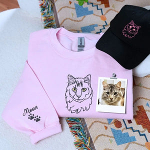 Matching cat lover sweatshirt and hat set in soft cozy fabric for women