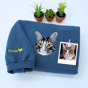 Matching cat lover sweatshirt and hat set in soft cozy fabric for women