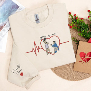 Custom embroidered couple sweatshirt with portrait from photo, personalized Valentine’s Day hoodie for boyfriend or girlfriend