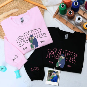 Custom embroidered soulmate portrait hoodie featuring a minimalist line art couple design on a soft premium sweatshirt