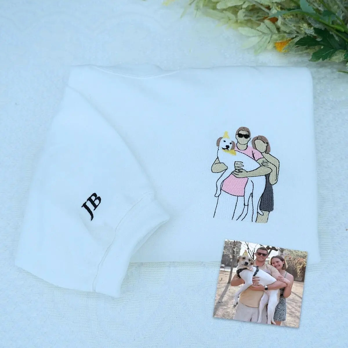 Custom embroidered sweatshirt with family photo – personalized gift for parents or grandparents