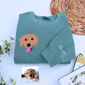 Custom embroidered sweatshirt with golden retriever portrait and personalized sleeve name