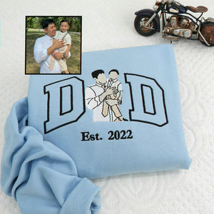 Custom Embroidered Dad Sweatshirt with Portrait from Photo, Personalized Gift for Daddy or Husband