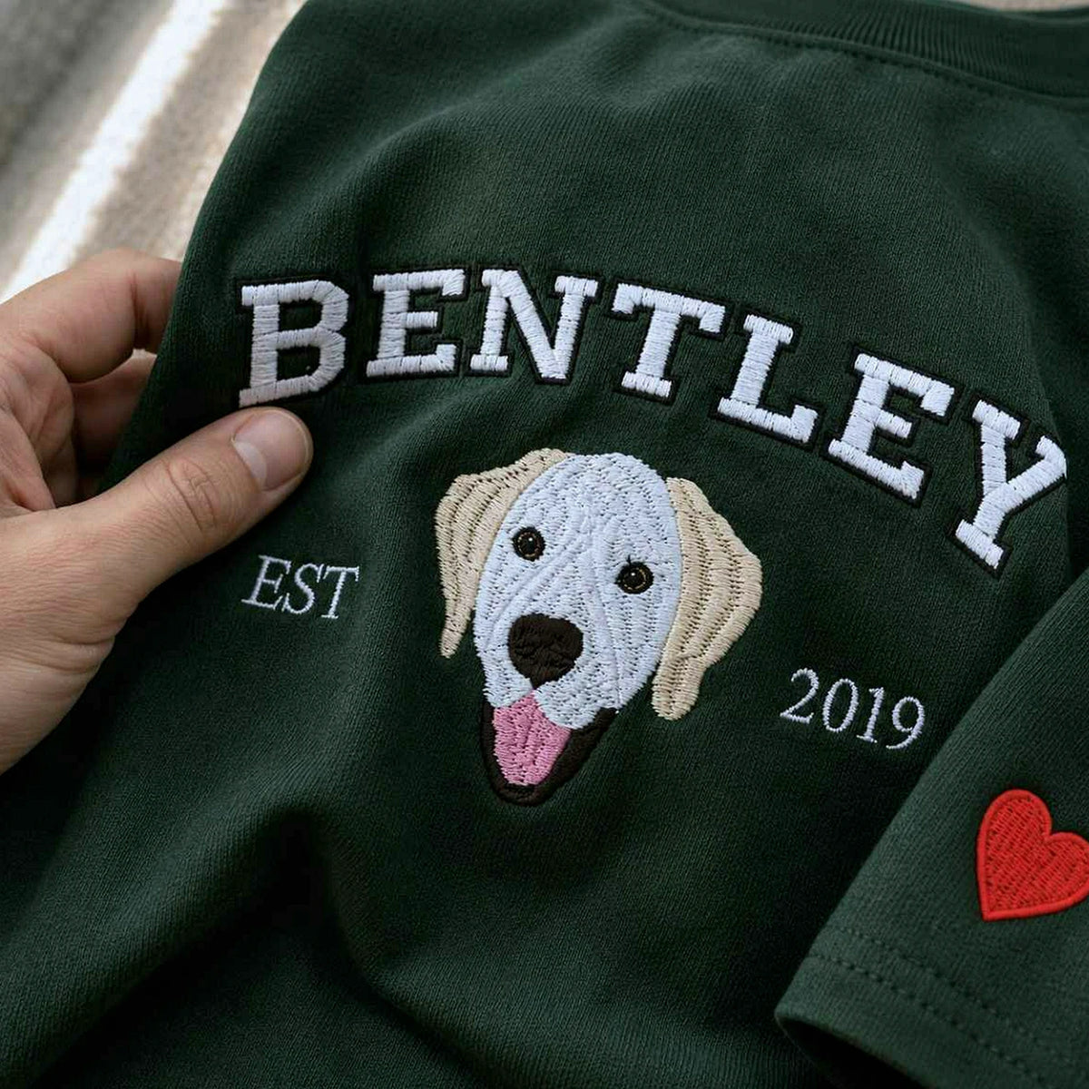 Custom Dog Portrait T-shirt for Birthday Boyfriend - Embroidered Pet Photo Tee & Name - Gift for Him