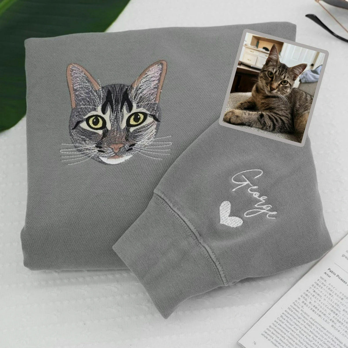 Custom Dog Portrait Sweatshirt for Birthday Boyfriend - Embroidered Pet Photo Crewneck & Name - Gift for Him