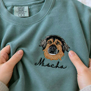 Custom Dog Portrait T-shirt for Birthday Daughter - Embroidered Pet Photo Tee & Name - Gift for Her