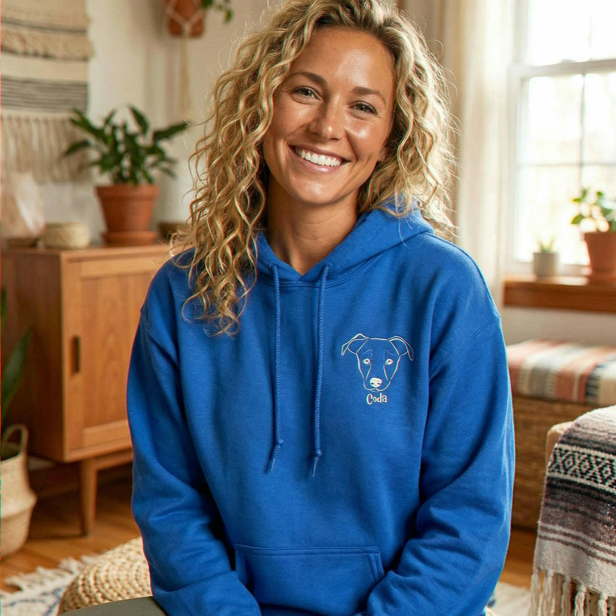 Custom Dog Memorial Sweatshirt for Girlfriend - Embroidered Pet Photo Outline Crewneck & Name - Dog Loss Sympathy Gift for Her
