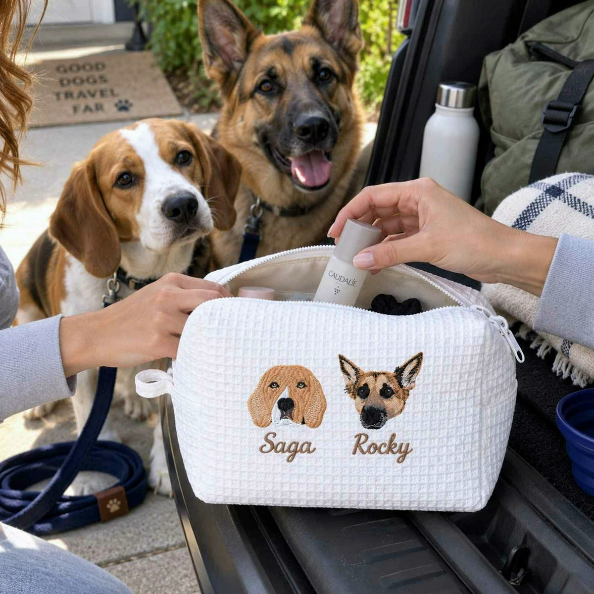 Custom Pet Photo Waffle Cosmetic Bag, Embroidered Dog Portrait Travel Bag for Makeup, Dog Toiletry Bag