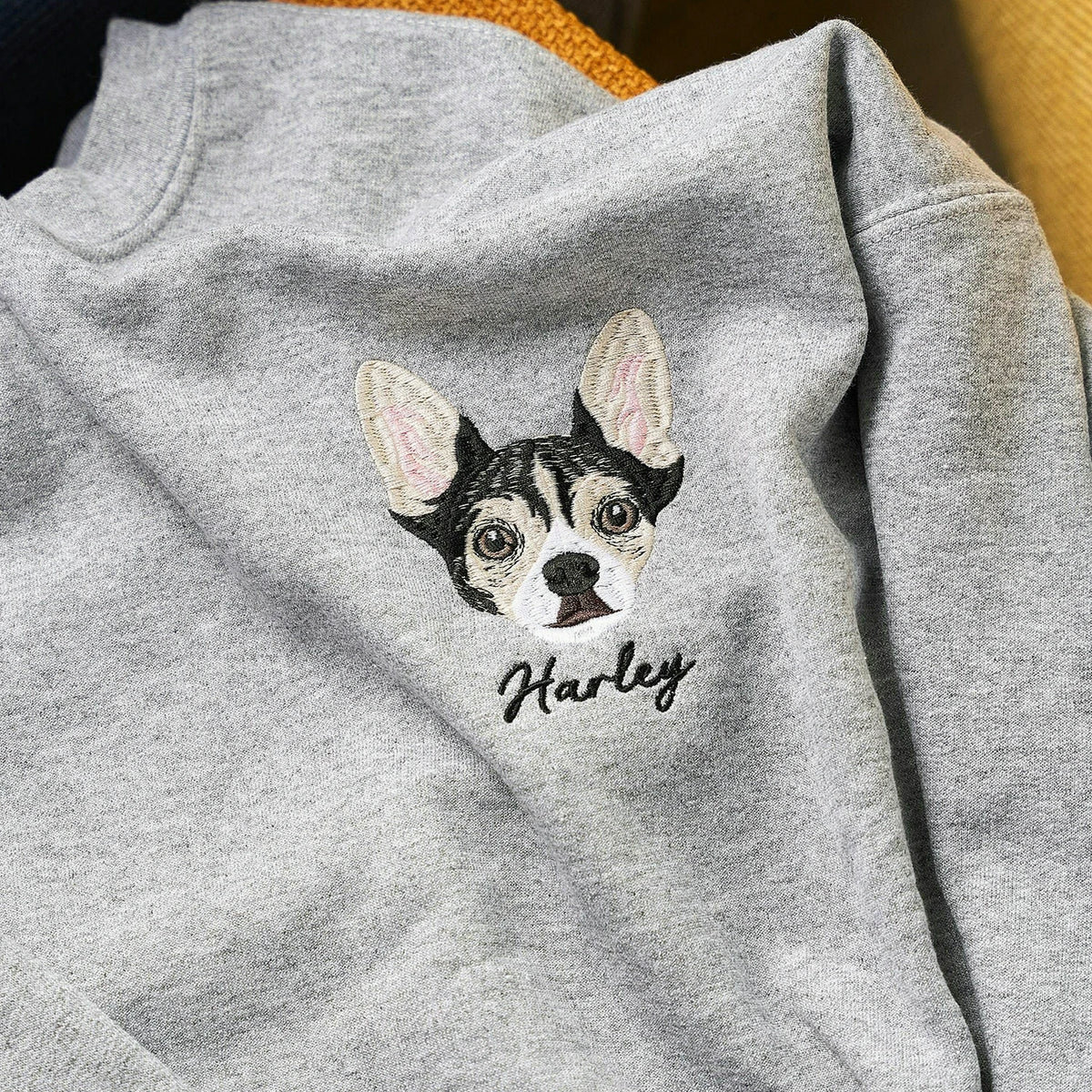Custom Dog Memorial Sweatshirt for Mom - Embroidered Pet Photo Portrait Crewneck & Name - Dog Loss Sympathy Gift for Her