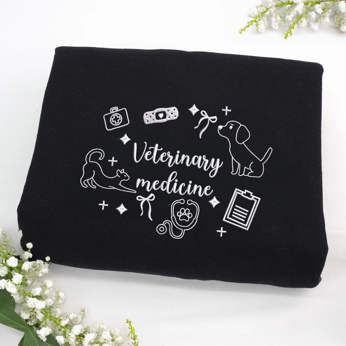 Custom Future Veterinarian Graduation Gift, Embroidered Veterinary Medicine Icons Sweatshirt, Class of 2026 Apparel