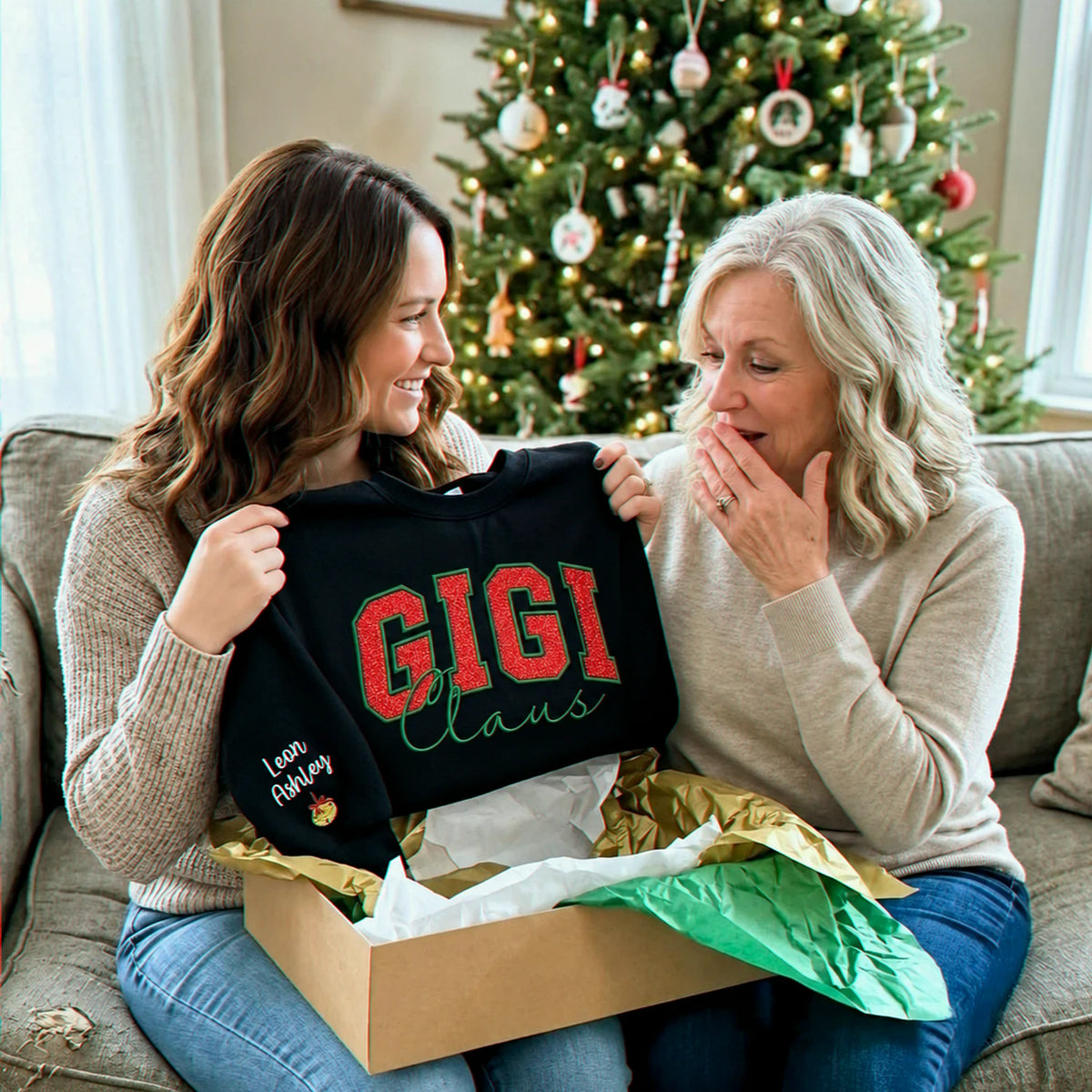 Gigi Claus Glitter Sweatshirt, Personalized Embroidered Christmas Applique Crewneck, Christmas Gift for Gigi