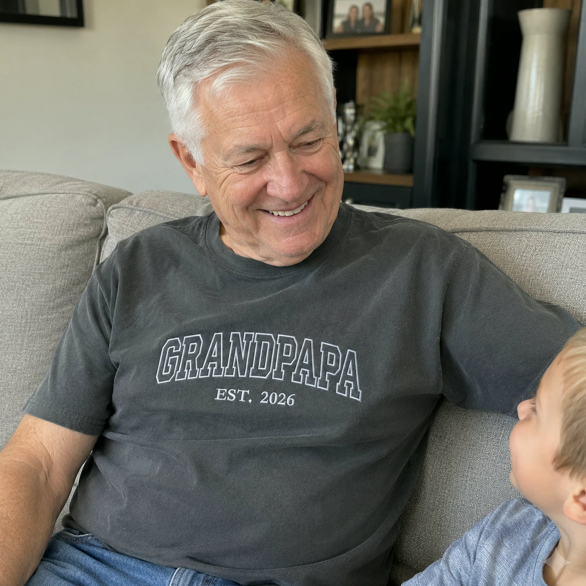 Custom Grandpapa T-Shirt, Minimalist Embroidered Grandpa Sweatshirt - Father's Day Gift for Him from Wife, Daughter, Sister
