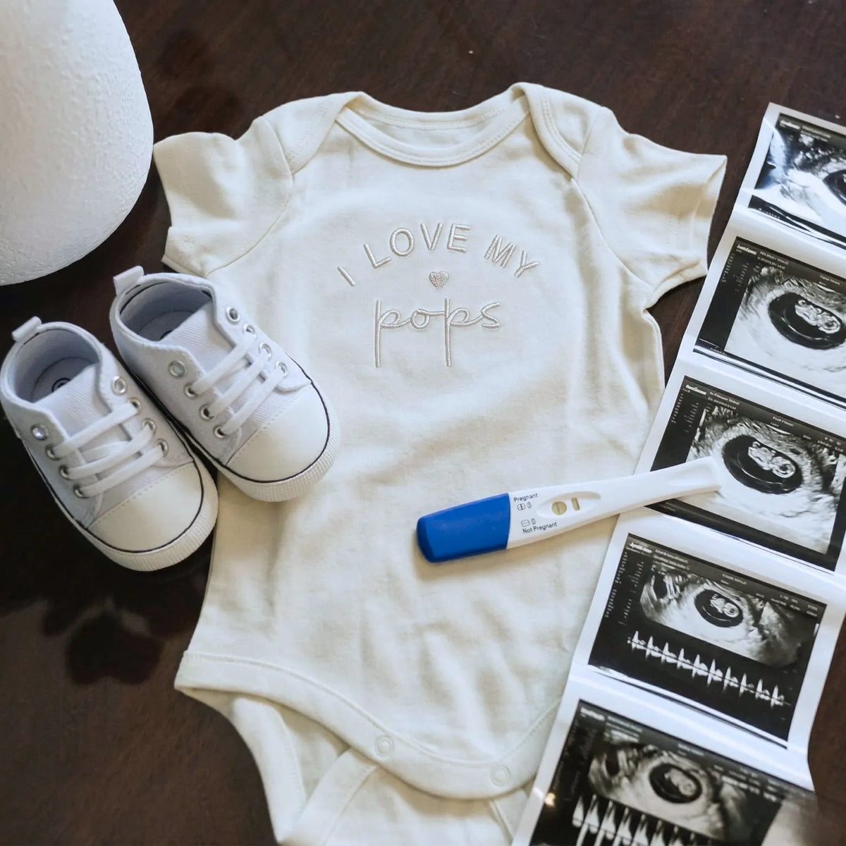 Soft embroidered “I Love My Pops” baby onesie, perfect newborn baby shower gift for grandpa, cozy and cute
