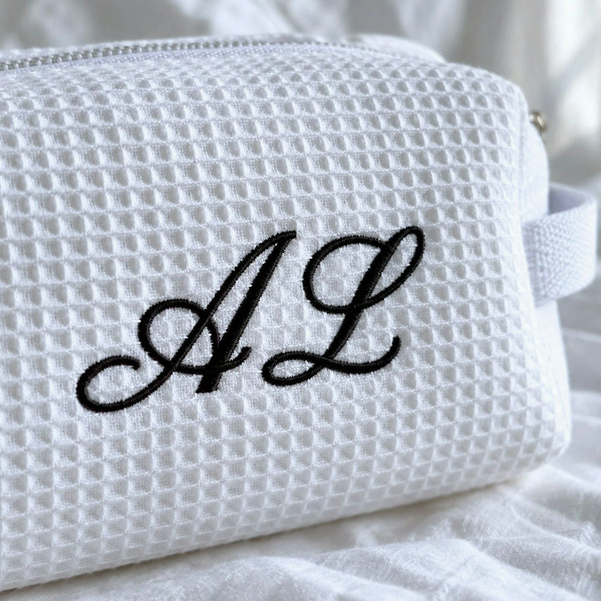 Personalized Makeup Bag with Initials, Embroidered Modern Minimalist Cosmetic Bag, Bride Bag