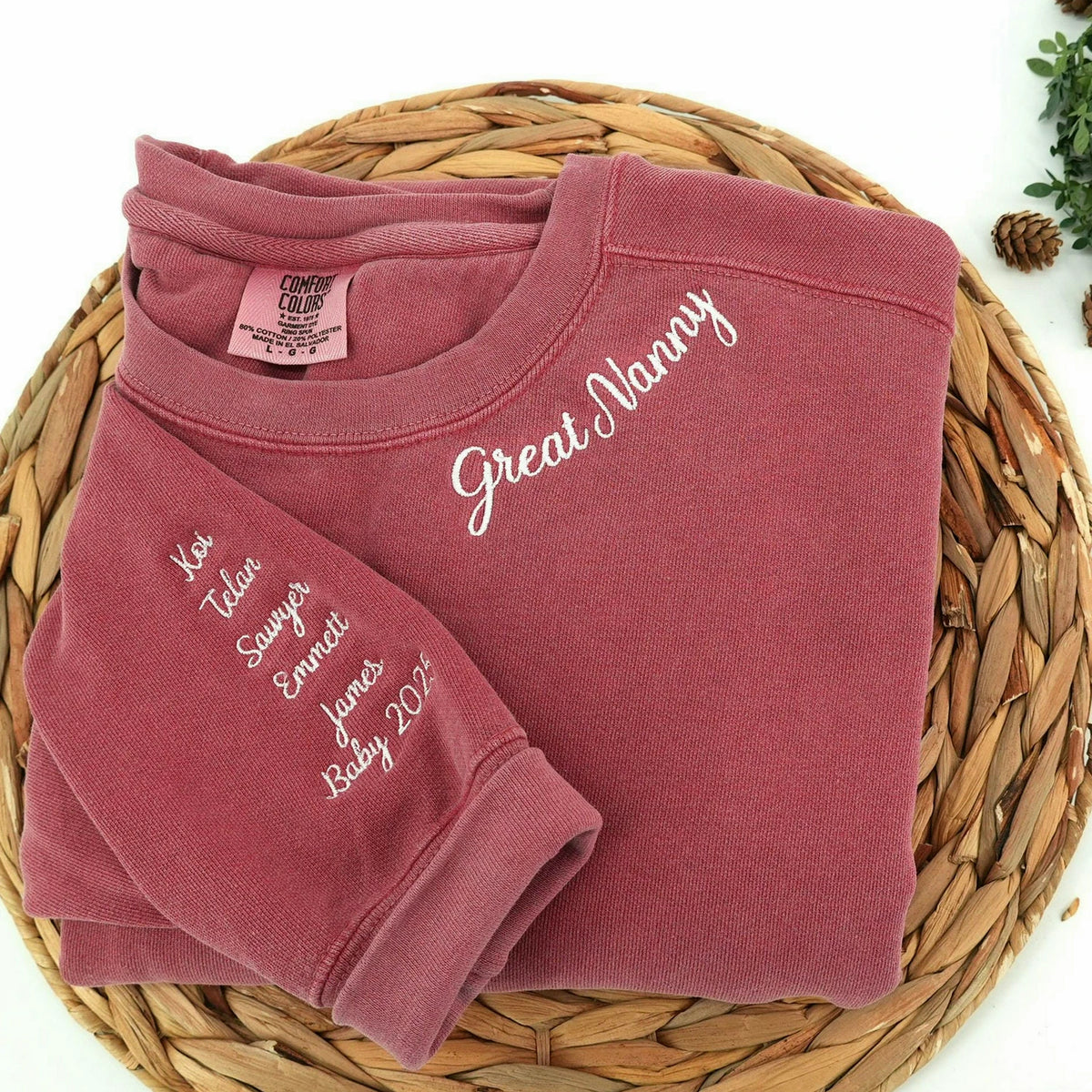 Personalized Embroidered Mama Sweatshirt With Kid Name on, New Mom Gift, Gift for Wife