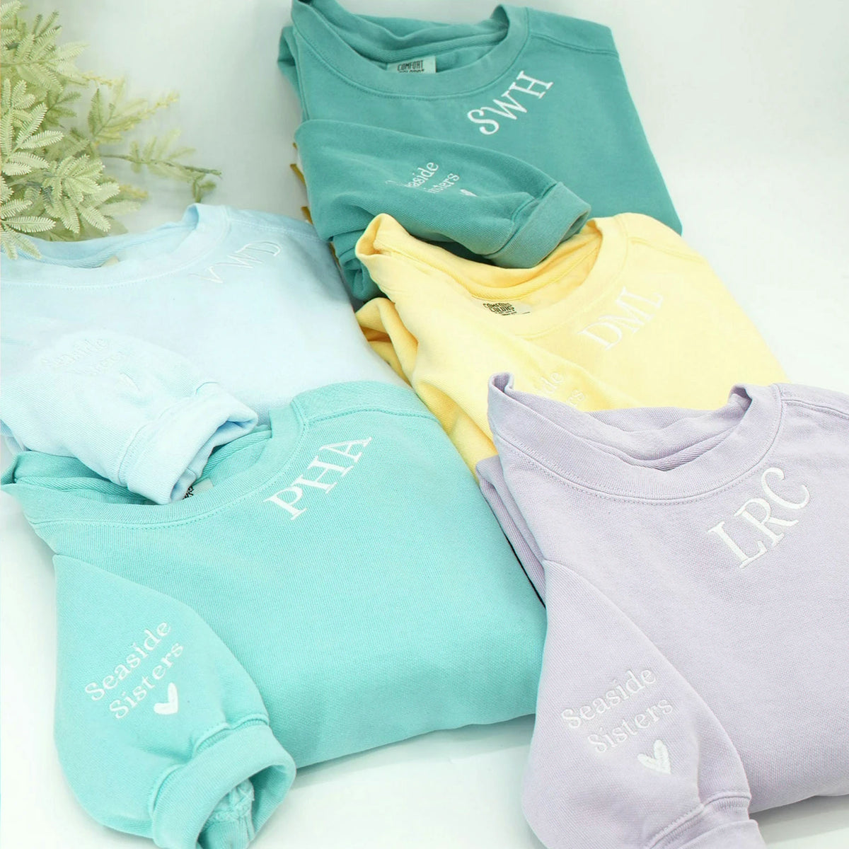 Personalized Embroidered Mama Sweatshirt With Kid Name on, New Mom Gift, Gift for Wife