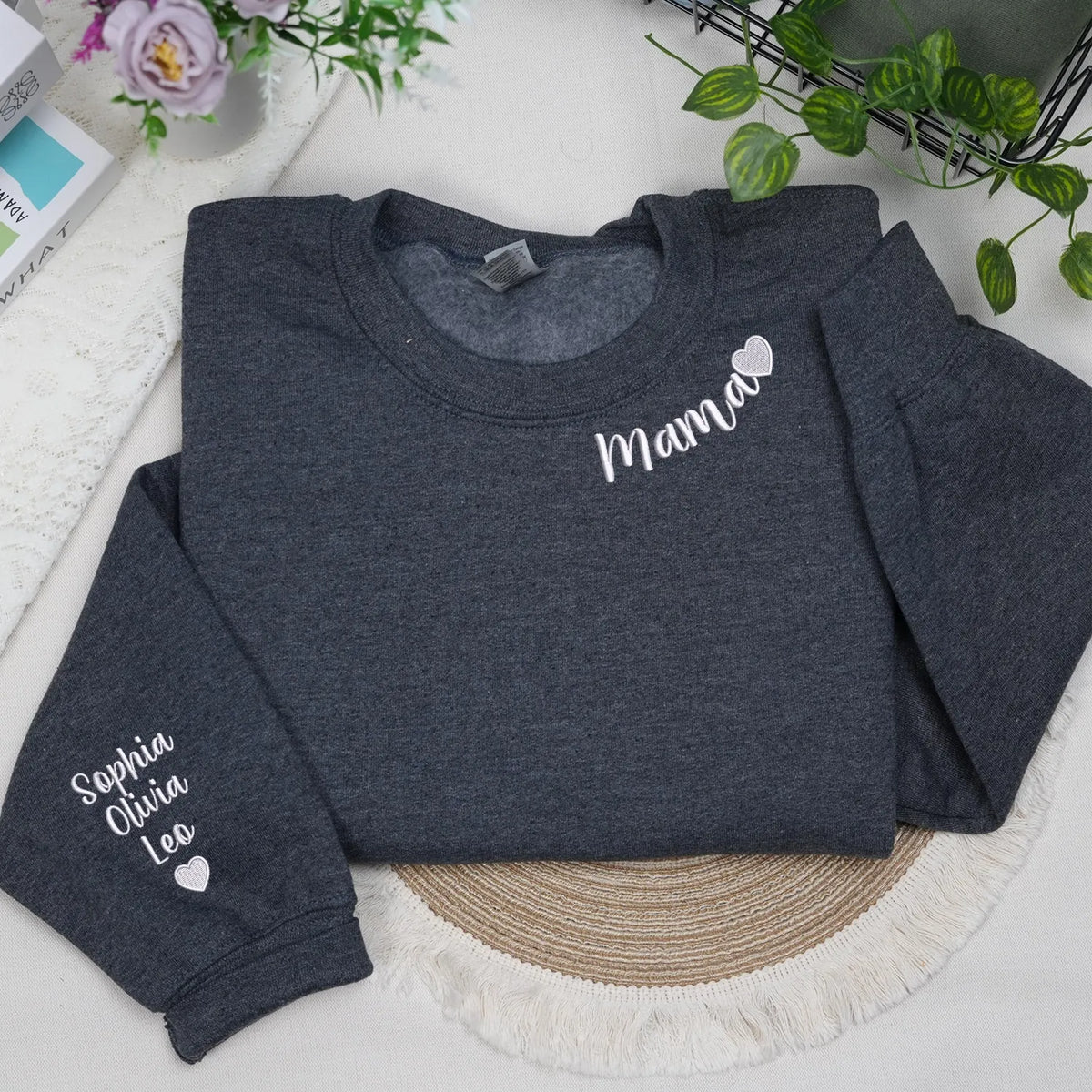 Personalized Mama Sweatshirt – Custom Gift for Wife - Mother’s Day, Birthday, Christmas