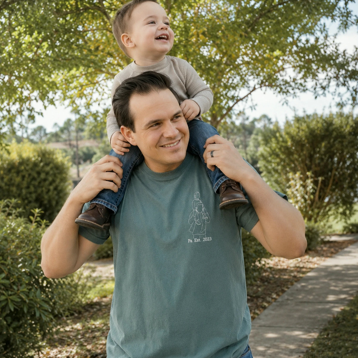 Personalized Pa Photo Line Art T-Shirt or Sweatshirt for Dad, Embroidered Father's Day Gift
