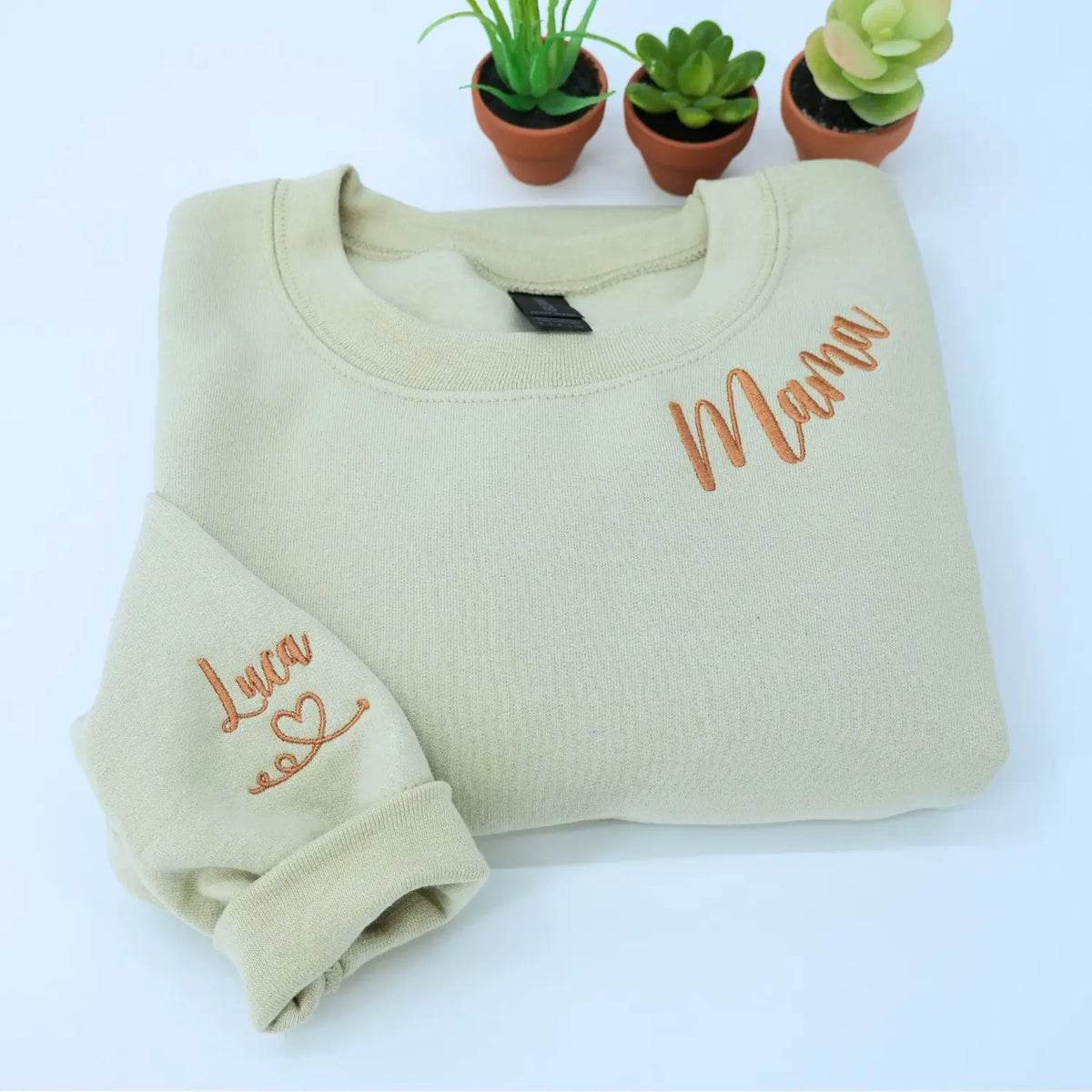 Custom Mama embroidered sweatshirt with kids names on sleeve - personalized gift for moms