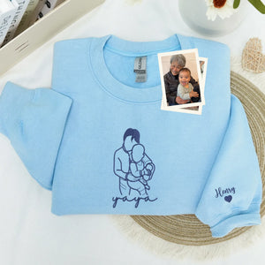Custom Yaya Photo Line Art Embroidered Sweatshirt Hoodie - Personalized Mother's Day 2026 Gift for Gramdma