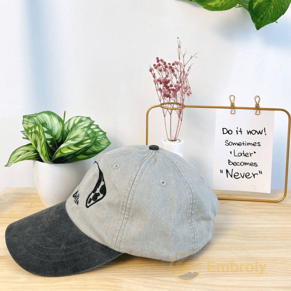 Design your online own embroidered hat