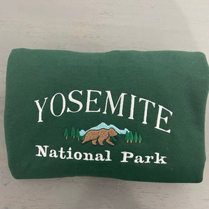 Yosemite Embroidered Sweatshirt, Vintage Yosemite Embroidered Crewneck, Yosemite California, Sierra Nevada Trending Vintage Sweatshirts