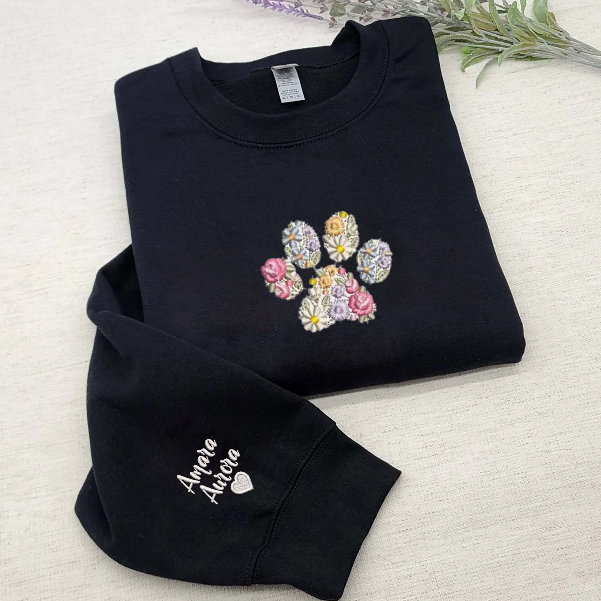 Dog paw 2025 print sweatshirt