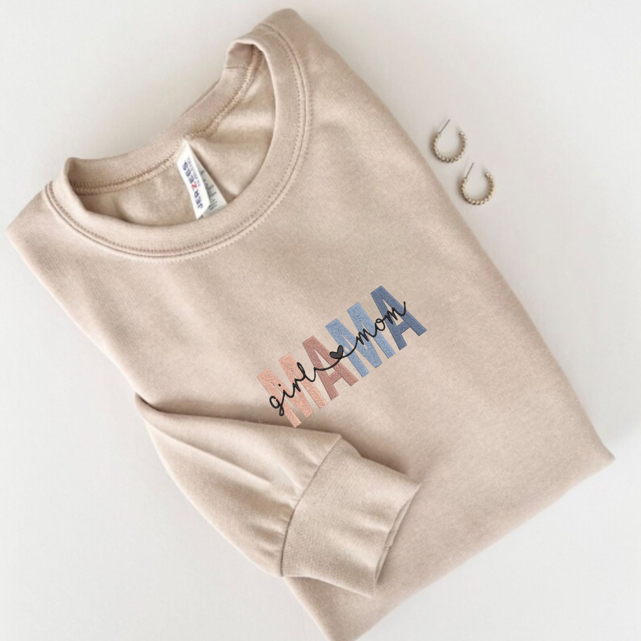 https://embroly.com/cdn/shop/products/embroidered-mama-sweatshirt-mommy-and-me-matching-sweatshirt-for-mom-and-daughter_5000x.jpg?v=1681377422